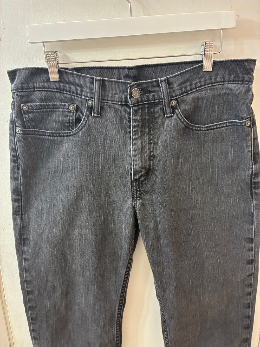 Levi's Men's 514 Straight Jeans - 34x32 - Picture 3 of 4